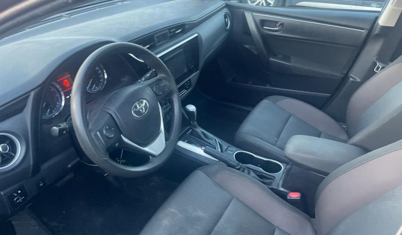 2019 Toyota Corolla LE full